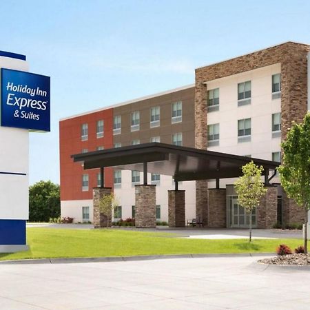 Holiday Inn Express & Suites Reedsburg - Dells Area By Ihg 外观 照片