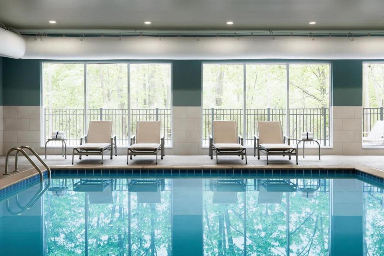 Holiday Inn Express & Suites Reedsburg - Dells Area By Ihg 外观 照片