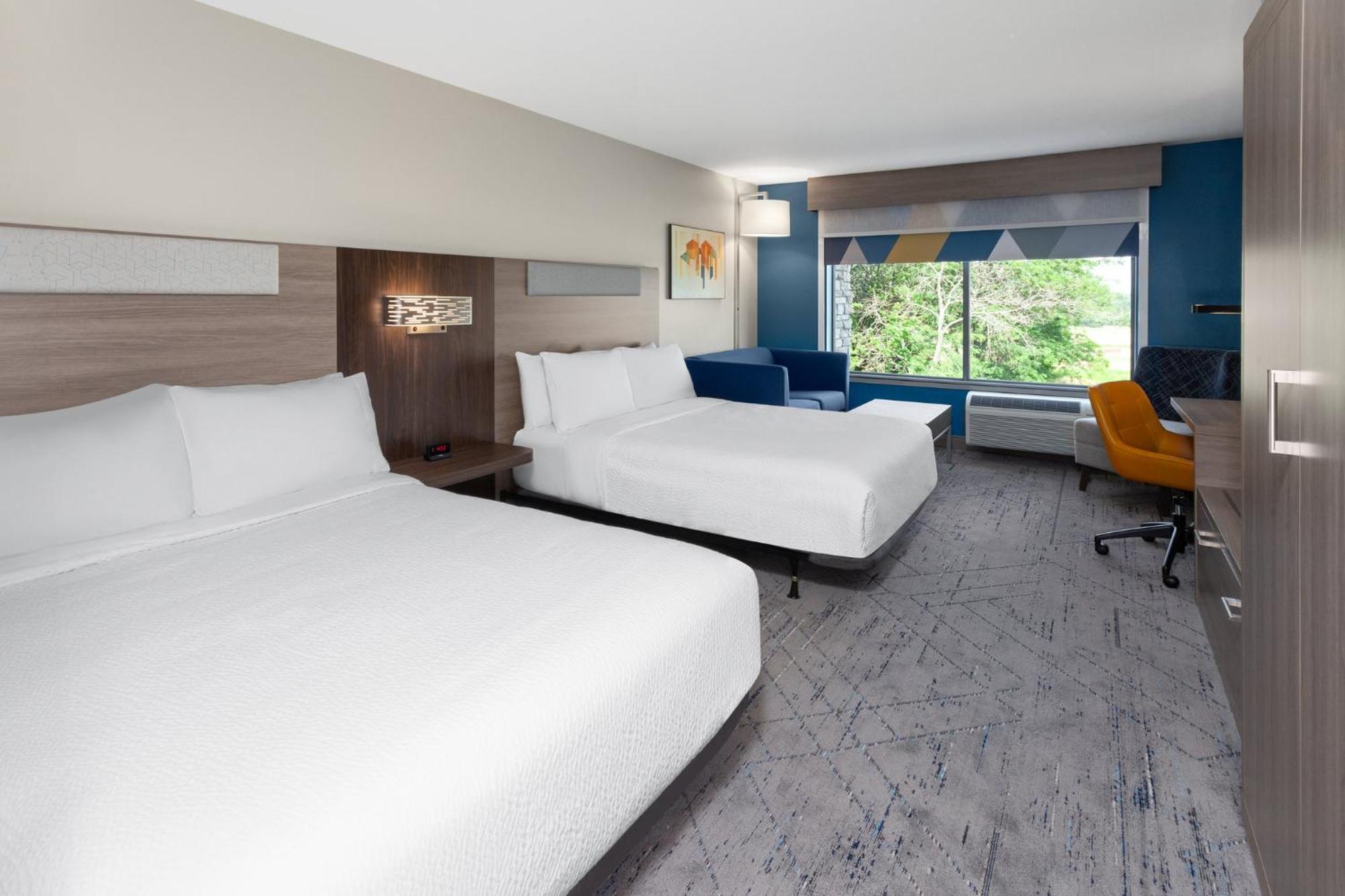 Holiday Inn Express & Suites Reedsburg - Dells Area By Ihg 外观 照片